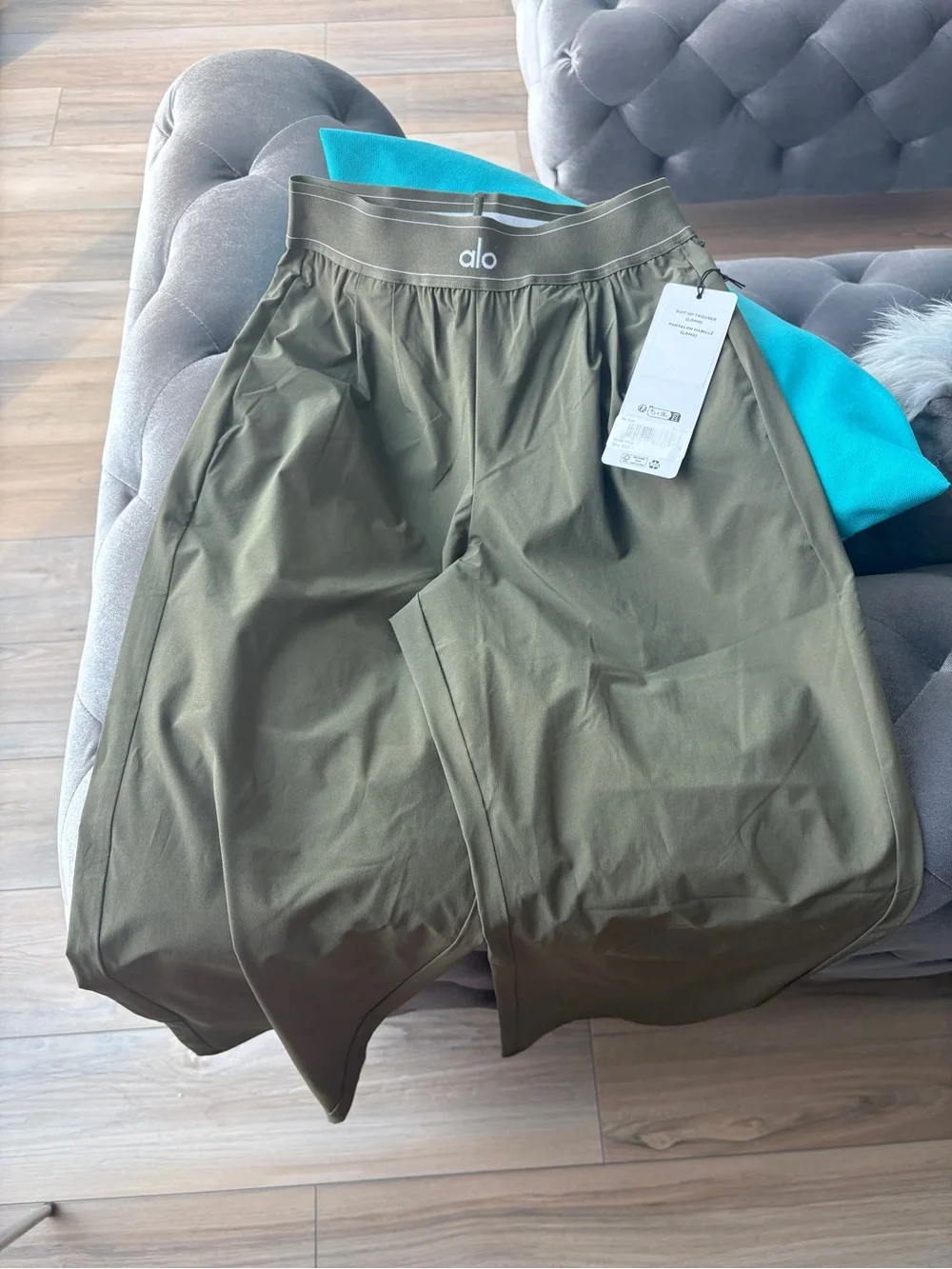Alo Yoga Suit Up Trouser Long Green Olive XXS NWT